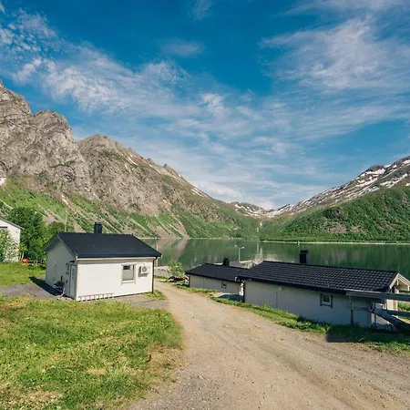 Senja Fjordcamp Parque de Campismo