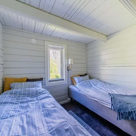 Senja Fjordcamp * Torsken