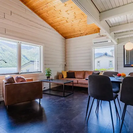 Kemping Senja Fjordcamp