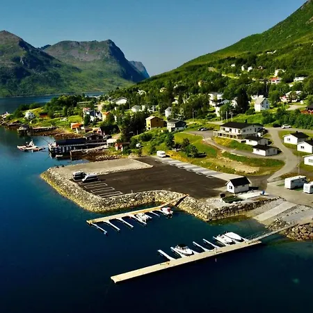 Parque de Campismo Senja Fjordcamp