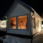 营地 Senja Fjordcamp Torsken